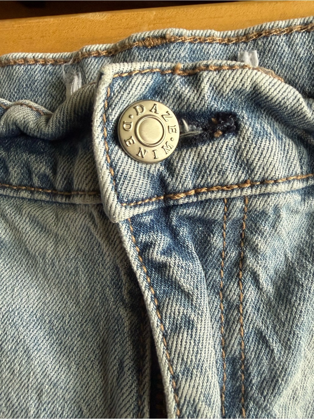 Women’s‎ Daze Frayed Light Blue Distressed Denim Shorts high rise size 27 - Picture 5 of 6